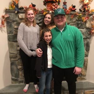 Meet your Posher, Carolyn